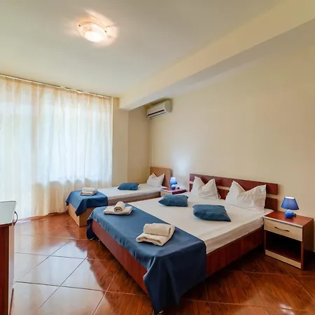 Margo Гостьовий будинок Ефоріє-Норд